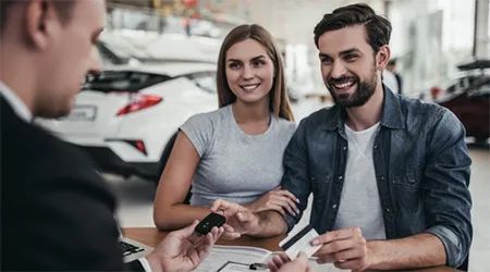 How to buy a car with a credit card in Australia