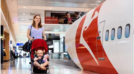 Qantas stroller best sale