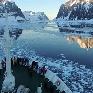People doing an expedition