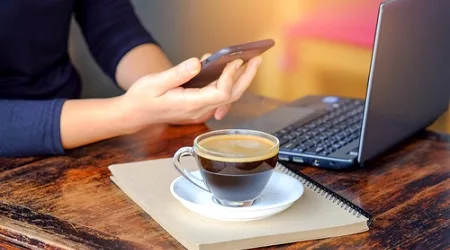 mobile coffee free wifif public laptop mobile coffee free wifif public laptop