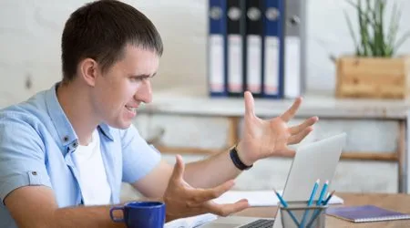 man_angry_computer_shutterstock_450 man_angry_computer_shutterstock_450
