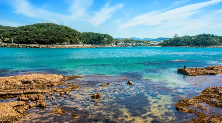 shutterstock nanki shirahama wakayama japan 738x410