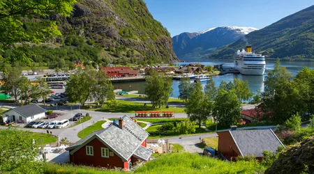 Where to look for the best prepaid SIM cards when travelling to Norway