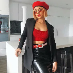 woman wearing tillys outfit logo