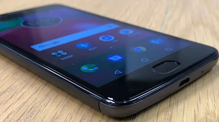 Motorola Moto E4 W 5 Inch Hd Display Android 7 1 Verizon Wireless Cdma No Contract Smartphone Black Certified Refurbi Verizon Wireless Us Cellular Motorola