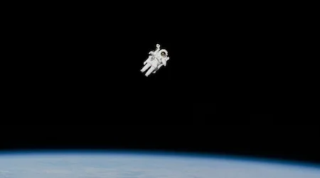 Touch the stars in 2019 with real space tourism