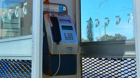 telstra_phone_shutterstock_450 telstra_phone_shutterstock_450