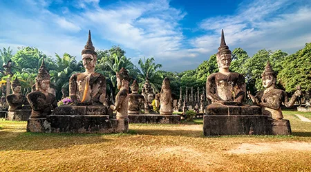 Vientiane-shutterstock_220860691-450 Vientiane-shutterstock_220860691-450