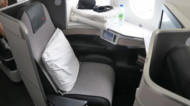 Air Canada 787 business class seat