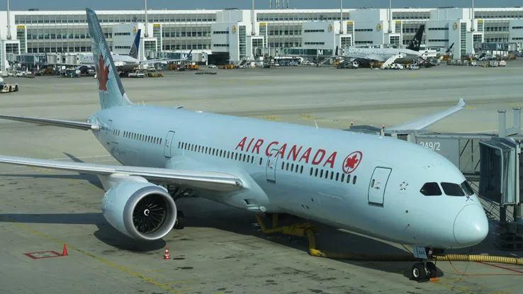 Air Canada 787 dreamliner