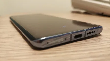Telstra rolls out its Huawei P30 Pro plans