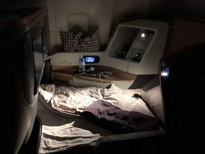 Image: Shing Kam/Finder 78-inch (1.98m) flat bed