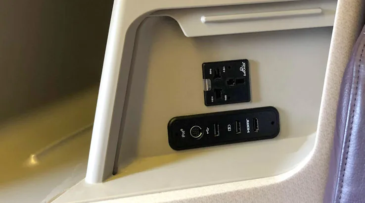 Image: Shing Kam/Finder AV and charge sockets
