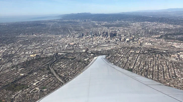 Image: Shing Kam/Finder Approach into LAX