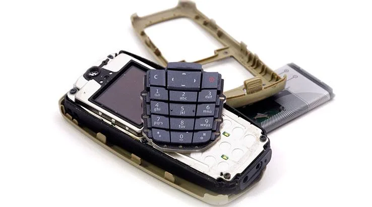 Image: Getty Images Disassembled phone