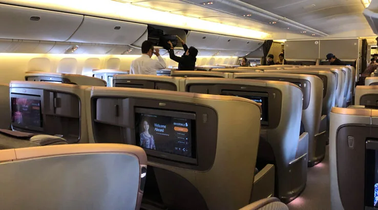Image: Shing Kam/Finder Singapore Airlines Boeing 777-300ER business class