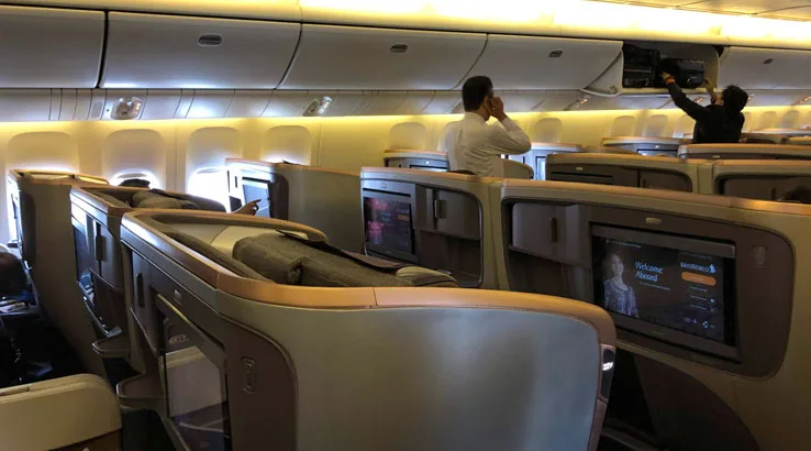 Image: Shing Kam/Finder Singapore Airlines Boeing 777-300ER business class