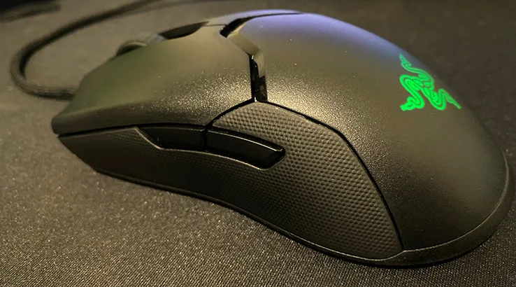 Image: Finder Razer Viper gaming mouse