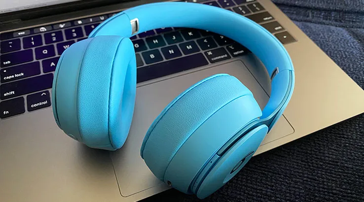 Image: Finder Close up of Beats Solo Pro headphones in light blue