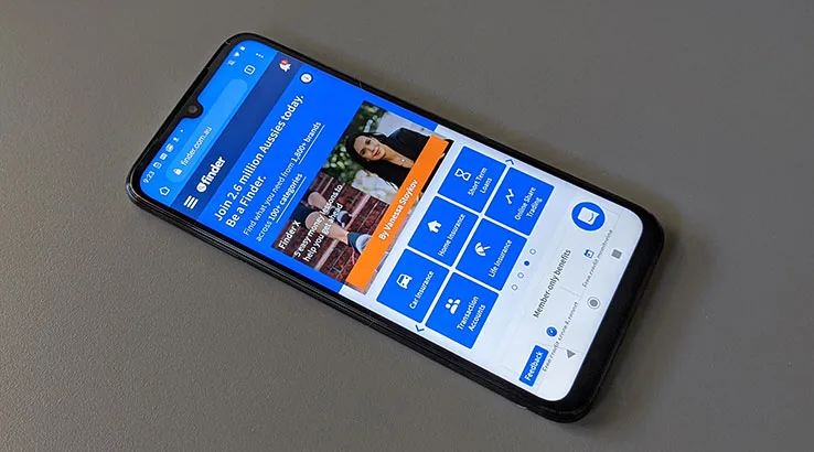 Image: Finder Motorola Moto G8 Plus