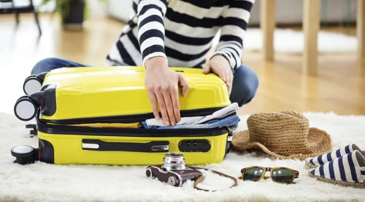 ALDI Special Buy suitcase: Why I won't be travelling with it | finder ...