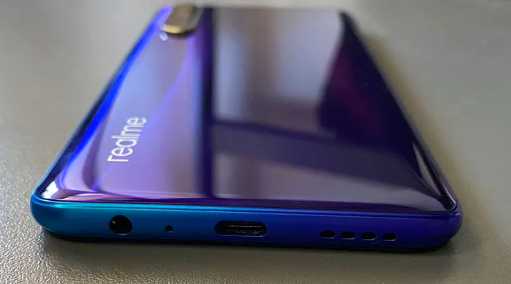 Image: Finder Realme XT