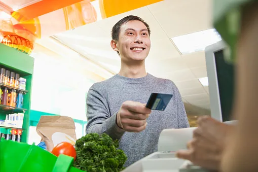 How Australians can make the most of their gift cards this Christmas