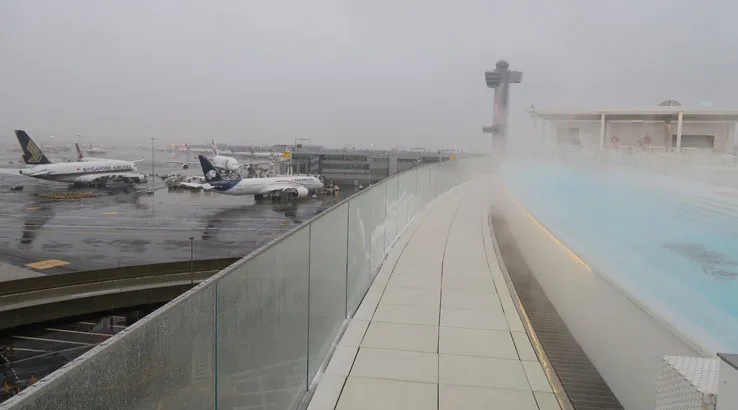 Image: Enoch Foong/Finder TWA Hotel Rooftop observation deck and infinity pool