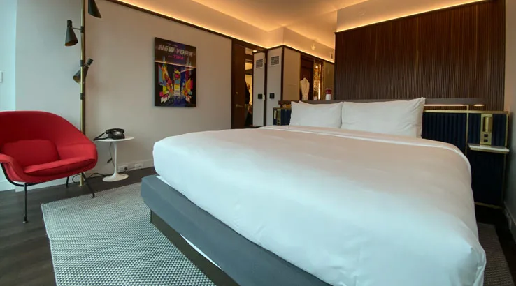 Image: Enoch Foong/Finder TWA Hotel Deluxe king room