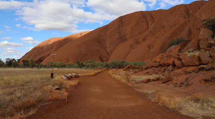Image: Old Mate Media Uluru with Kids 2