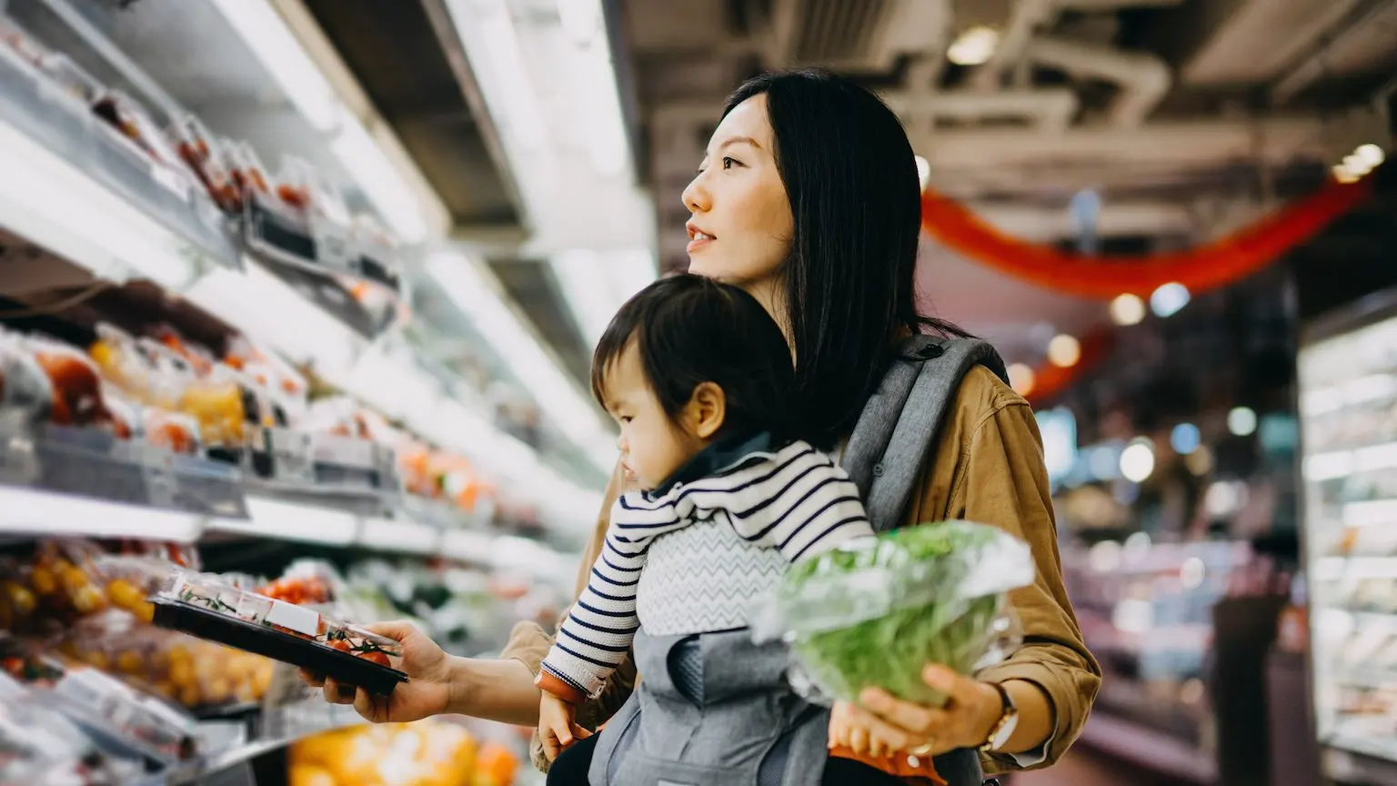 Mum Baby Groceries Getty1536x864 