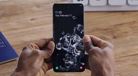 Samsung Galaxy S20 Ultra vs Samsung Galaxy Fold