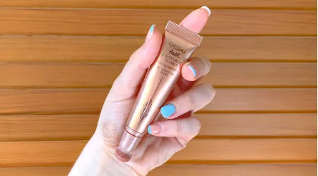 Finder Beauty Fave: Charlotte Tilbury Beauty Light Wand