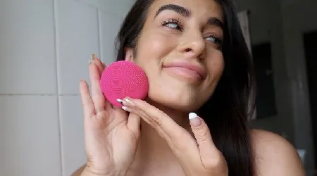 Instagram made me buy it: FOREO LUNA fofo facial cleansing brush