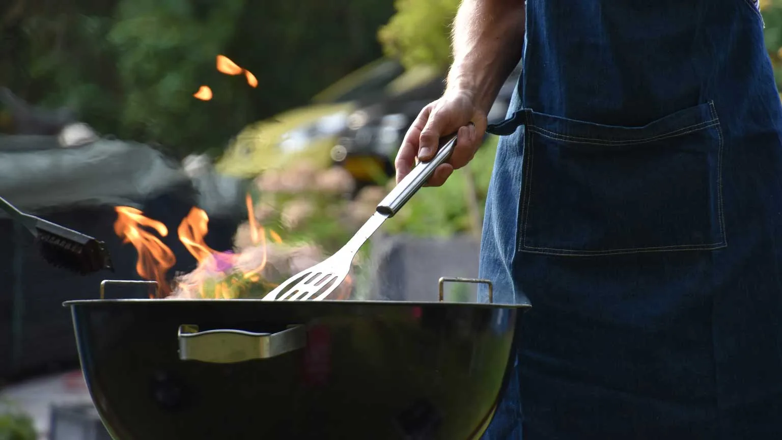 Unsplash Man grilling outdoor