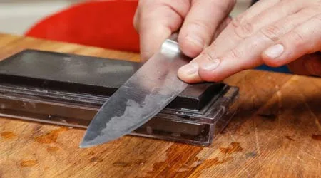 Knife sharpening services