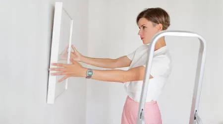 Art Hanging ServicesÂ