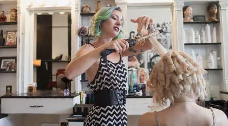 How to start a beauty business