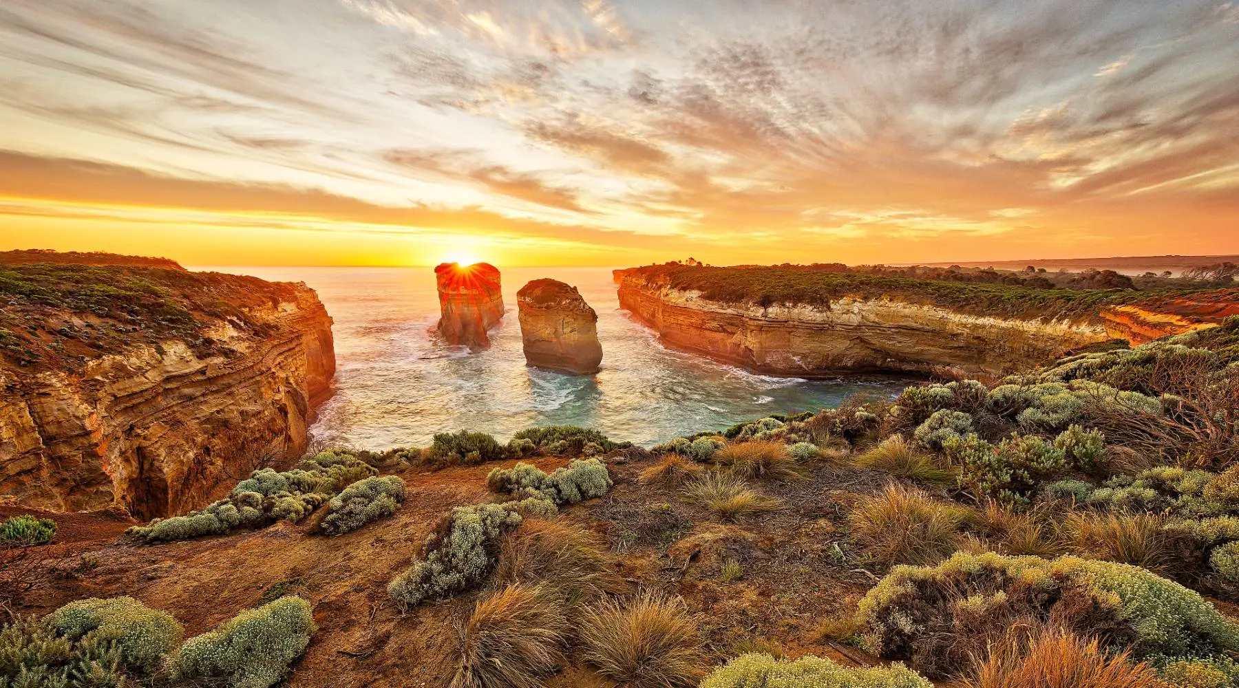 ScenicbeachPortCampbell_GettyImages_1800x1000 ScenicbeachPortCampbell_GettyImages_1800x1000
