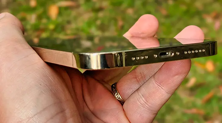 Image: Finder iPhone 12 Pro Max