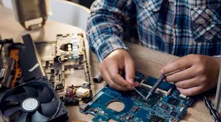 How to start an electronic repairs business