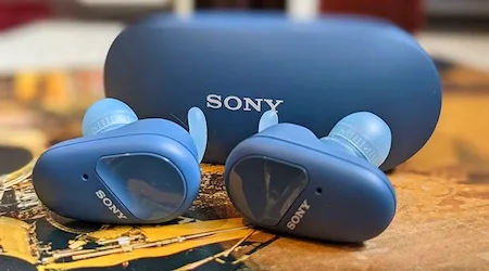 Sony WF-SP800N headphones review