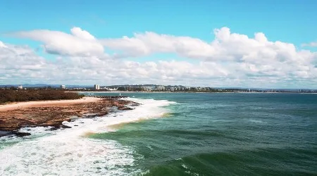 Campervan hire on the Sunshine Coast | Where to book, what to know