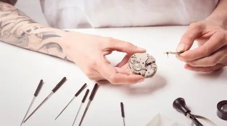 How to start a watchmaking business