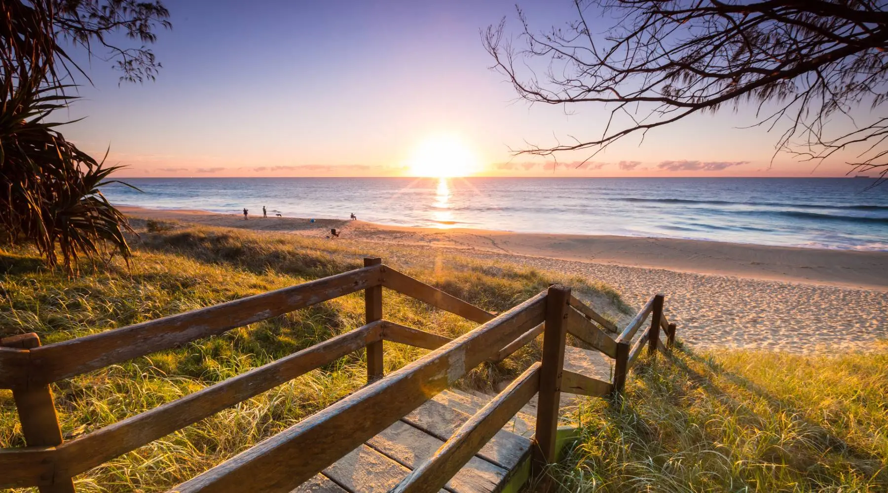 SunshineCoastsunrise_GettyImages_1800x1000 SunshineCoastsunrise_GettyImages_1800x1000