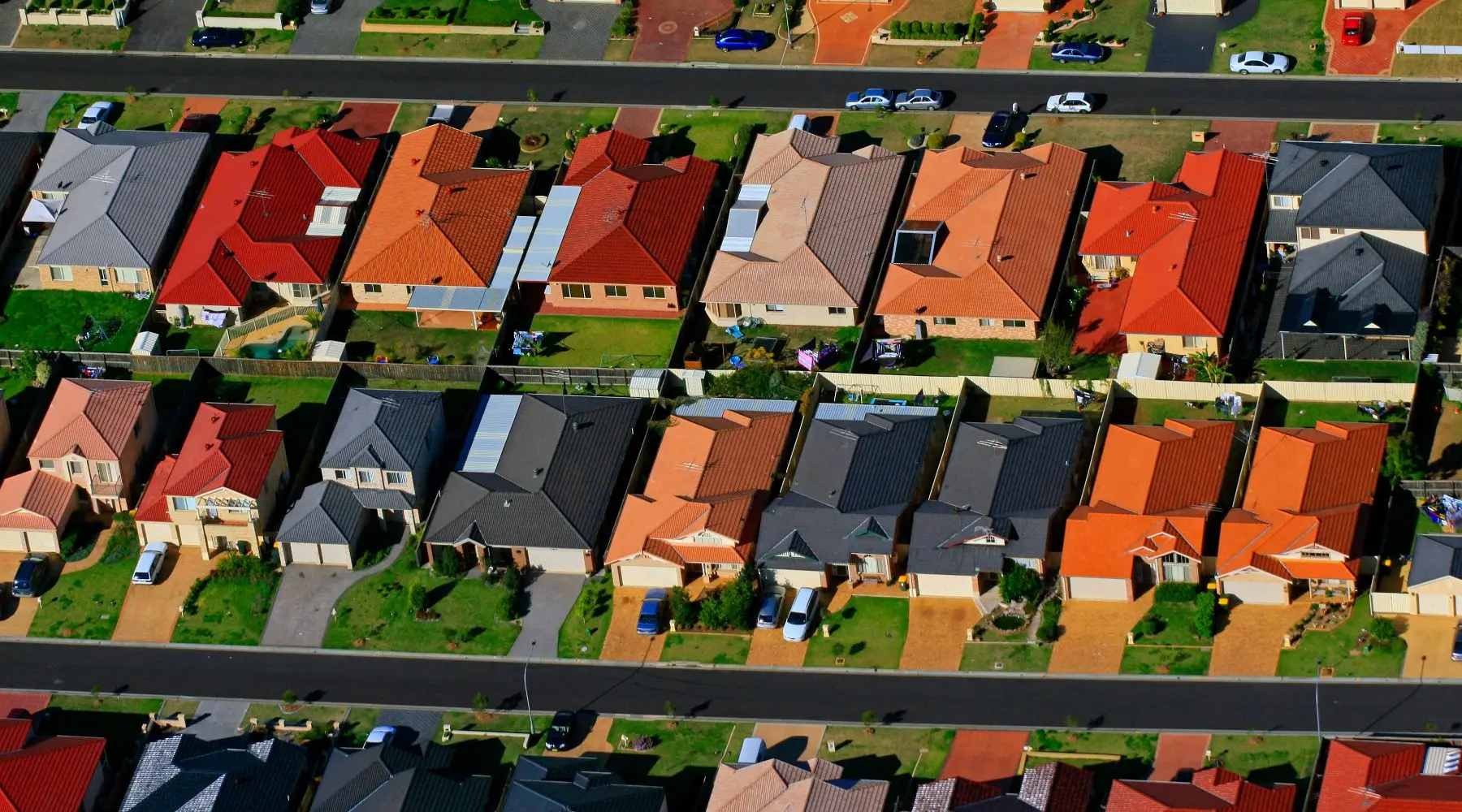 RooftopsAbove_GettyImages_1800x1000 RooftopsAbove_GettyImages_1800x1000