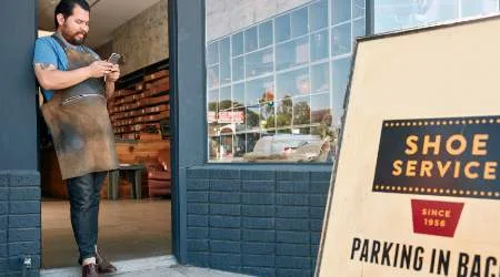 How to start a signage business