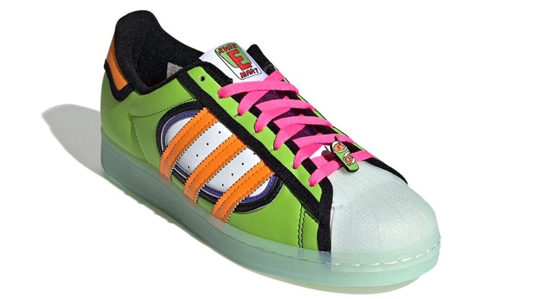 squisheeshoe_Supplied_1800x1000 squisheeshoe_Supplied_1800x1000