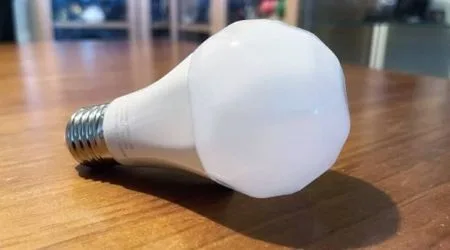 Nanoleaf Essentials Bulb review: A brighter smart light