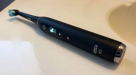 Oral-B iO9 Electric Toothbrush Review: Say hello to your new toothbrush master